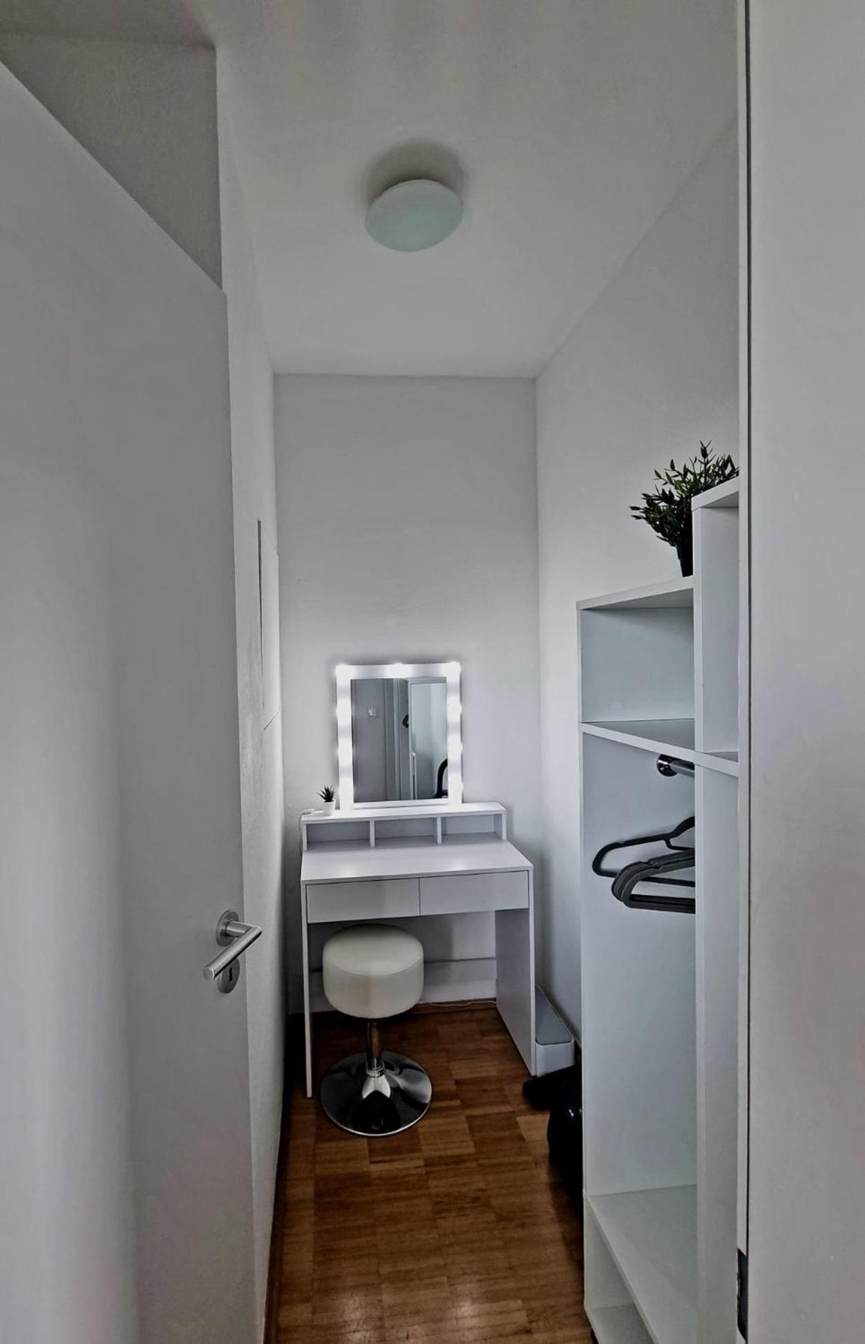 Ferienwohnung Koeln Exterior photo